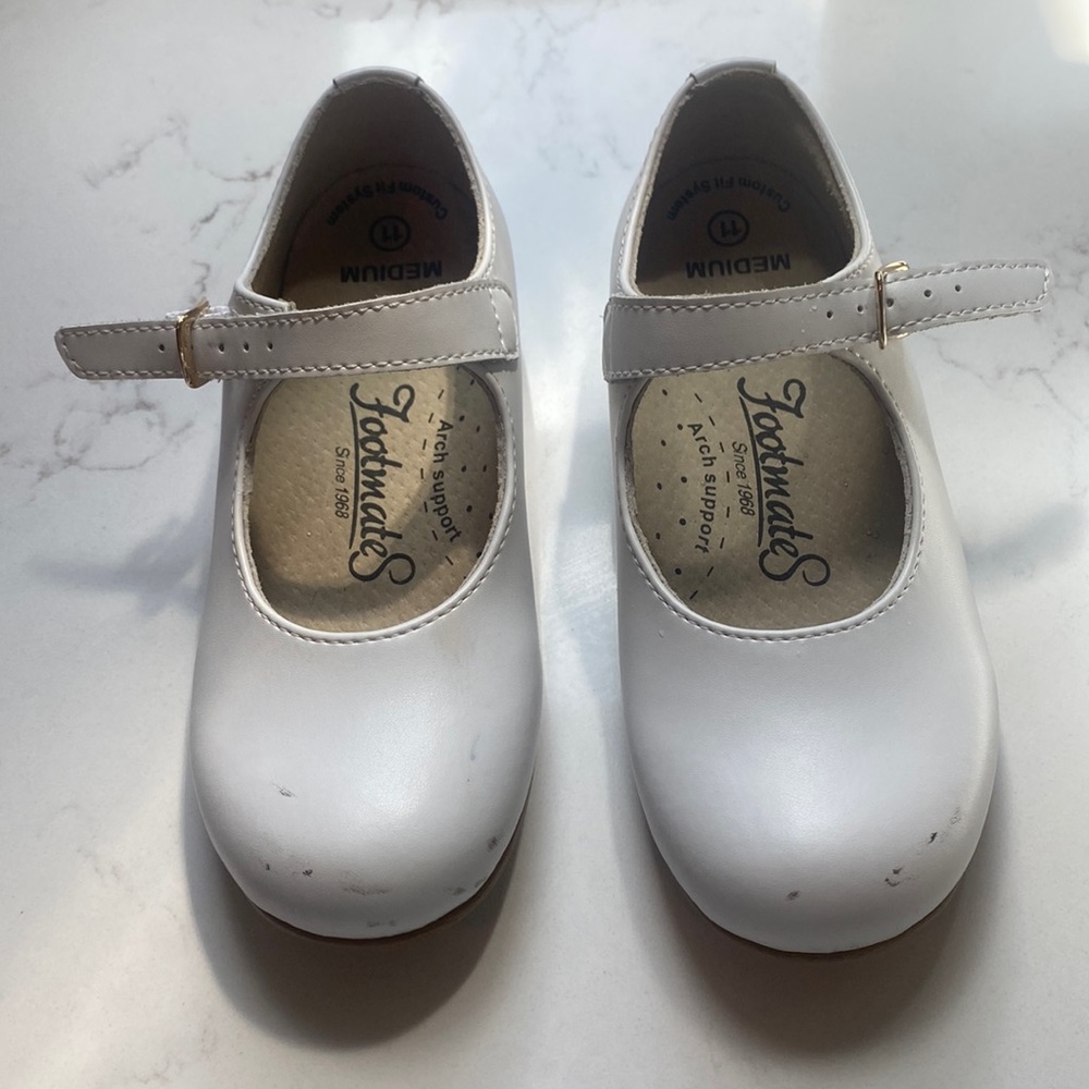 Footmates white shoes- perfect for Easter and spring!